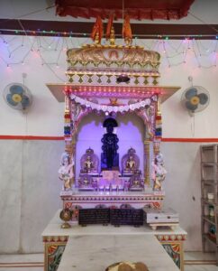 Shri 1008 Parshvnath Digamber Jain Mandir tarapet