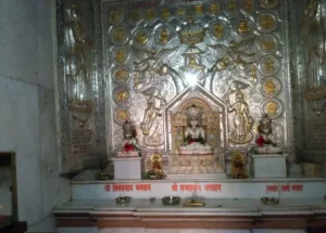 Shri Sambhavnath Jain Shwetamber temple in vizag