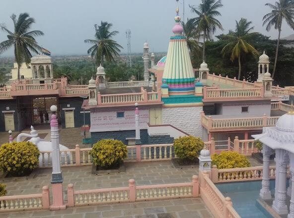 Kumbhoj Bahubali Digamber Jain Tirth, Kolhapur - Jain Mandir